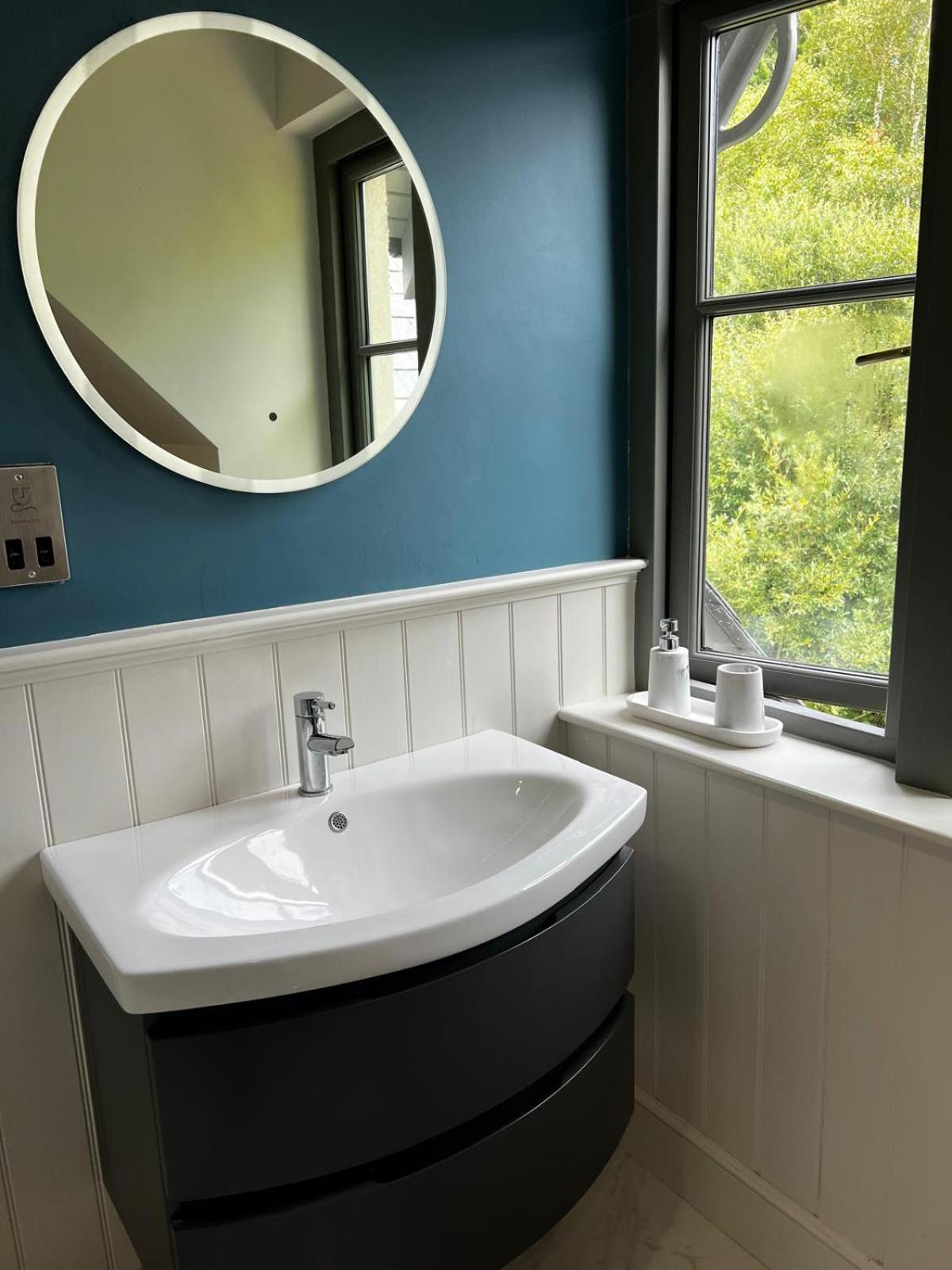 Chic Classy & Cosy At Lough Erne Golf Village And Resort Ballycassidy Buitenkant foto